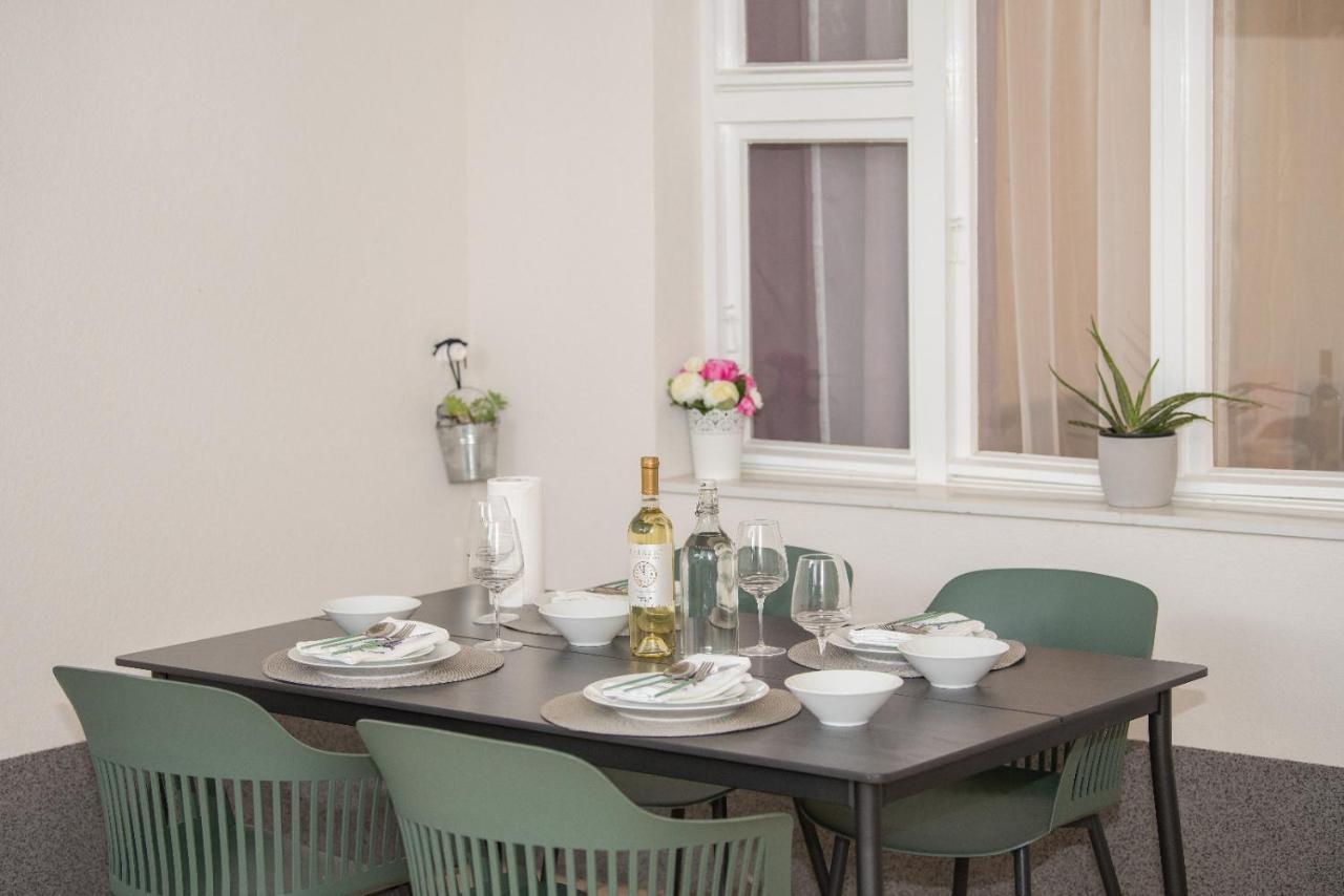 Apartment Maro - Baška Voda المظهر الخارجي الصورة