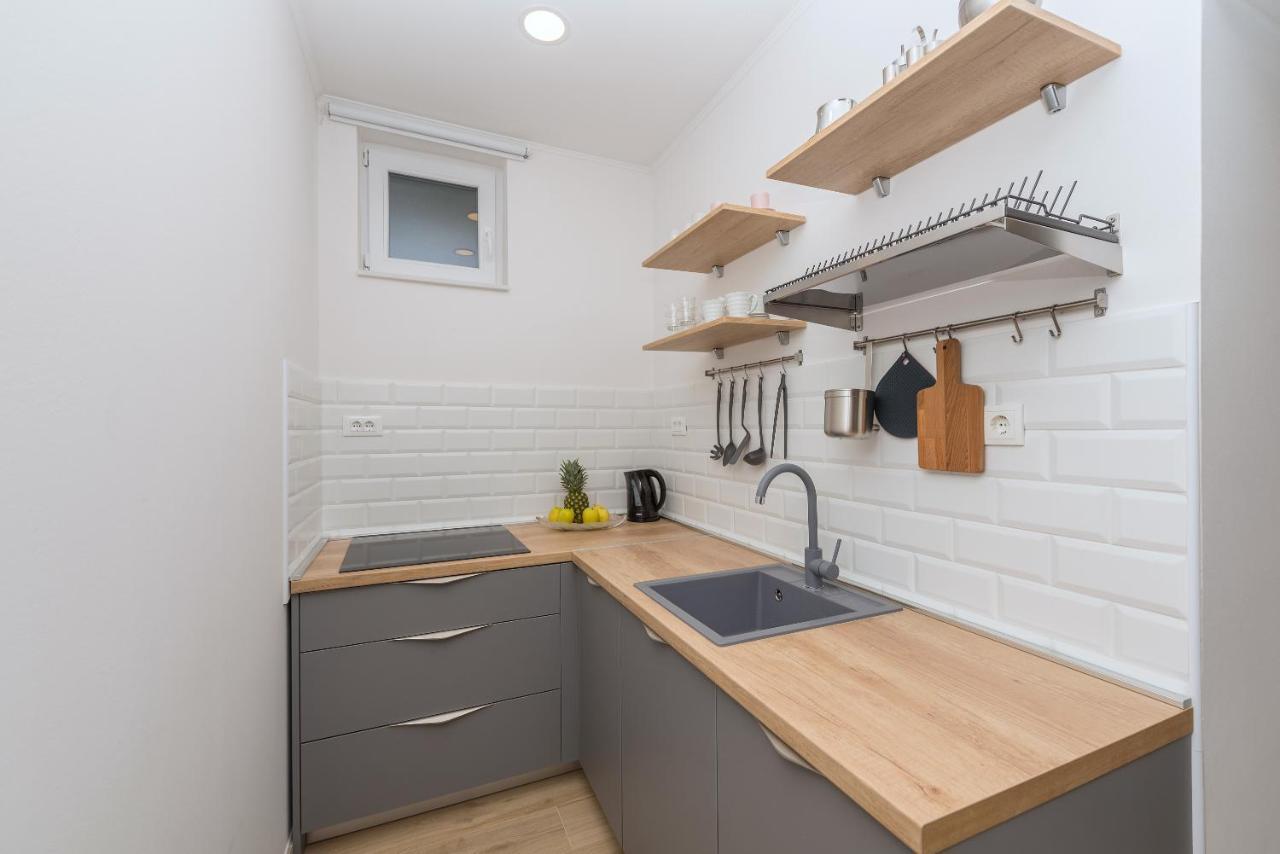 Apartment Maro - Baška Voda المظهر الخارجي الصورة