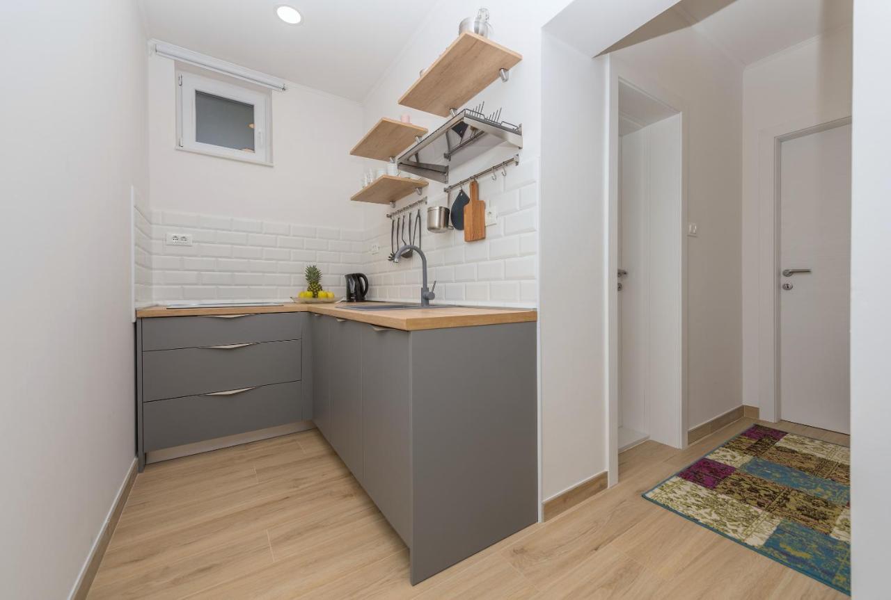 Apartment Maro - Baška Voda المظهر الخارجي الصورة