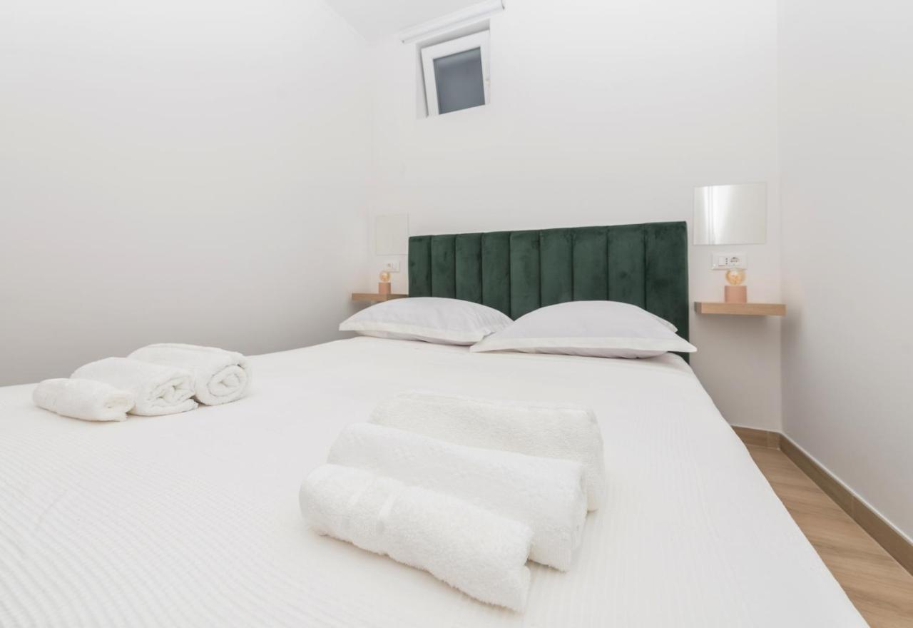 Apartment Maro - Baška Voda المظهر الخارجي الصورة
